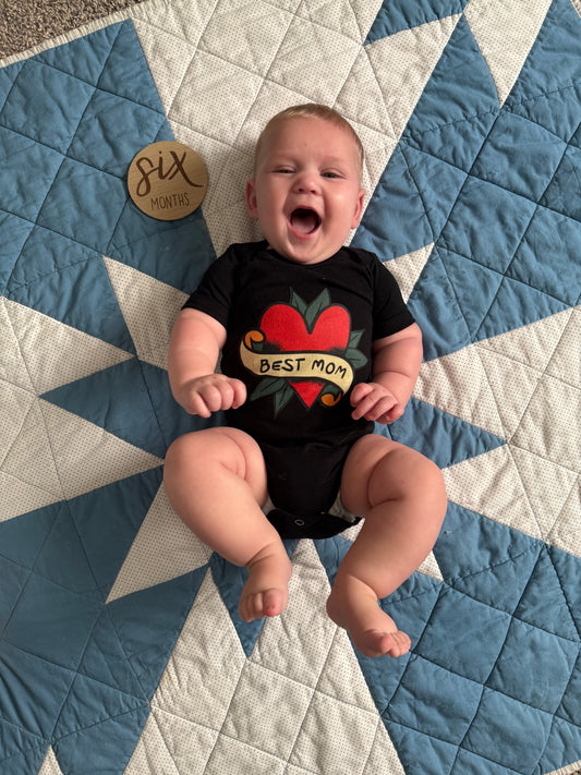 Best Mom Traditional Tattoo Baby Onesie Bodysuit